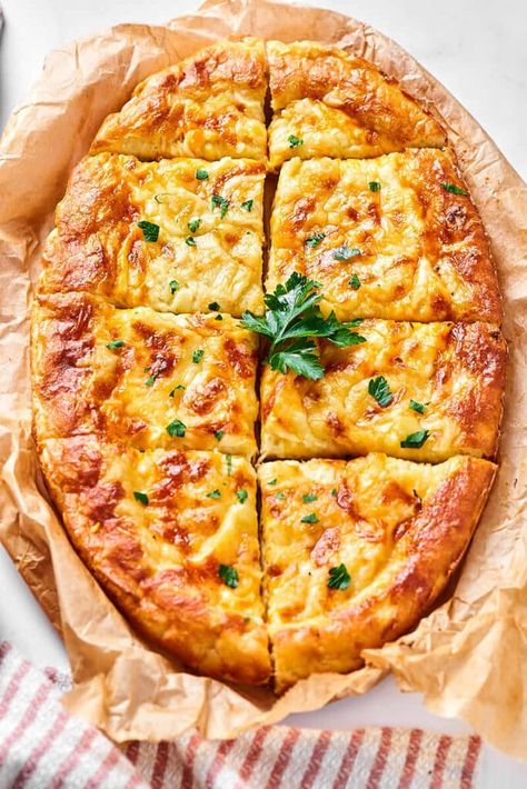 Keto Cheese Bread- Almost ZERO carbs! - The Big Man's World ® Keto Cheese Bread, Cheesy Breadsticks, Keto Baking, Caloric Deficit, Keto Pizza, Keto Cheese, Keto Ideas, Keto Side Dishes, Healthier Eating