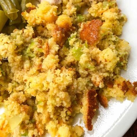 Jiffy Cornbread Dressing, Southern Cornbread Dressing, How To Make Cornbread, Jiffy Cornbread Mix, Cornbread Dressing Southern, Jiffy Cornbread, Southern Cornbread, Cornbread Mix, Cornbread Dressing