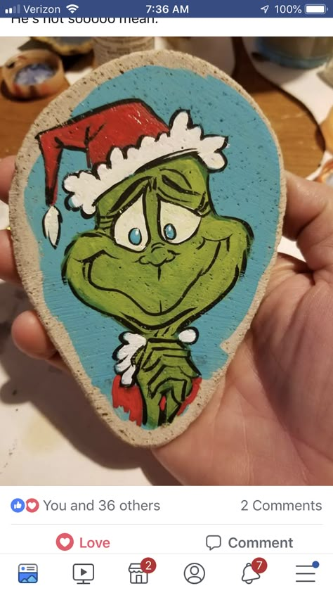 Christmas Rock Painting, Christmas Painted Rocks, Christmas Pebble Art, Rocks Painting, Christmas Rocks, Grinch Christmas Decorations, Diy Rock Art, Painted Rocks Kids, Christmas Rock