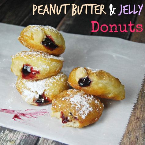 Peanut Butter Jelly Recipes, Jelly Donuts, Quick And Easy Sweet Treats, Jelly Doughnuts, Donut Dessert, Mascarpone Cream, Filled Donuts, Weight Watchers Recipes, Crescent Roll Dough