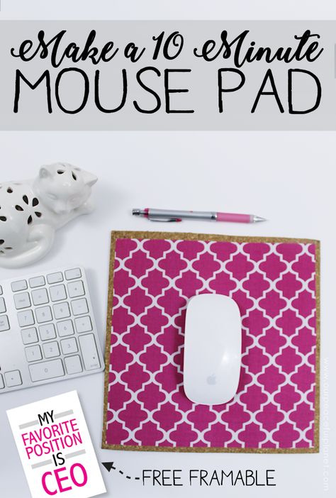 Learn how to make a custom DIY mouse pad in 10 minutes with cork, a bit of material & some spray adhesive. So easy & inexpensive you can make a whole set! How To Make A Mouse Pad, Mouse Pad Design Ideas, Diy Mouse Pad, Diy Mouse, Office Organizing, Desk Organization Diy, Diy Rustic Decor, Spray Adhesive, Recycled Crafts