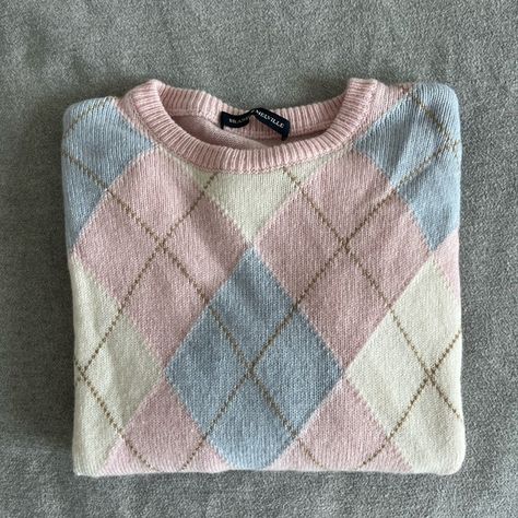 Brandy melville pink cream and baby blue argyle knit sweater Day To Day Outfits, Pink Argyle, Brandy Melville Sweaters, Argyle Sweater, Day Outfits, Pink Cotton, Sweater Shop, My Vibe, Brandy Melville