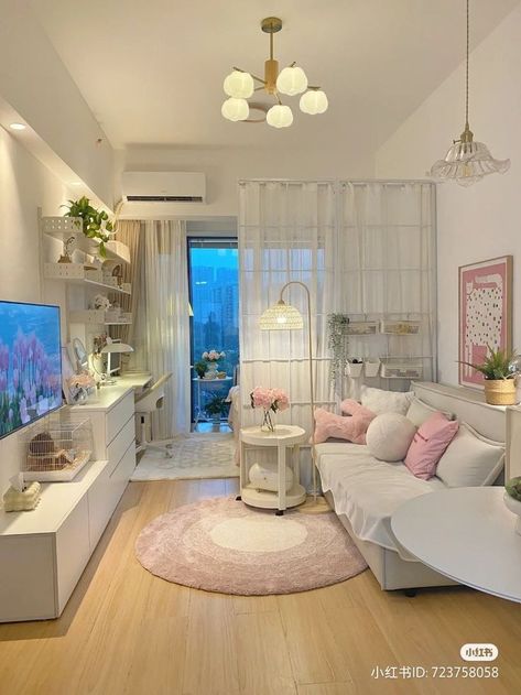 Cute House Living Room, Living Room Cute Aesthetic, House Inspo Aesthetic Living Room, Living Room Cute Decor, Princesscore Living Room, Minimalist Girly Apartment, Coquette Studio Apartment, Apartment 1 Bedroom Interior Design, Cute House Interior Living Room