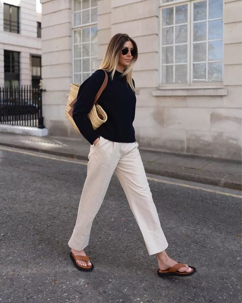 Emma Hill, Elegante Casual, Mode Casual, Mode Inspo, 가을 패션, White Pants, Minimal Fashion, Outfit Details, Outfits Casuales