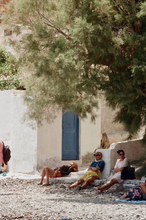 Vacation Film Photography, Spain Film Photography, Greece Film Photography, Greece On Film, Old Greece Aesthetic, Summer In Greece Aesthetic, Greece Photoshoot, Europe Film, Greece Vintage