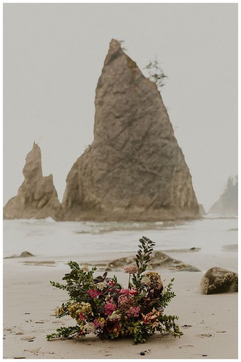 Olympic Park wedding in Washington. PNW coast elopement on the beach. Flowers for beach elopement. Coastal wedding in Washington Pnw Beach Wedding, Bridgerton Hair, Pnw Coast, Washington Waterfalls, Coastal Elopement, Rialto Beach, Coast Elopement, Washington Elopement, Chinese Tea Ceremony