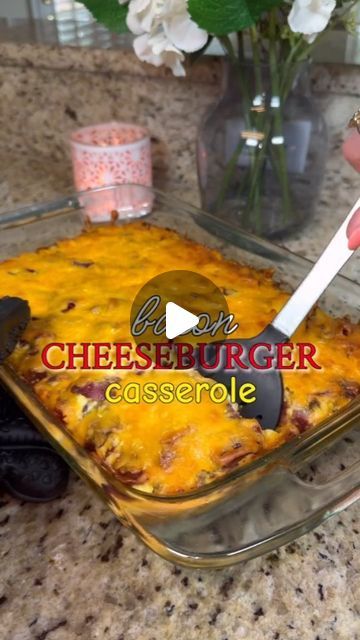 🌱 Keto Meal Recipes/Weight Loss👩‍🍳🥑🥩🥓 on Instagram: "BACON CHEESEBURGER CASSEROLE🍔🥘 This is such a great comfort meal. So satisfying, low carb, and high protein! 

📸:@k8lynanderson

INGREDIENTS:
-2 lbs ground beef (I used lean 96/4)
-2 cloves garlic, minced
-1/2 tsp onion powder
-1 lb cooked bacon, broken up into pieces (I used turkey bacon)
-8 eggs
-1 cup of heavy whipping cream
-1/2 tsp salt
-1/4 tsp ground black pepper
-1 (12 oz) package of shredded cheddar cheese 

🥗 Get FREE keto recipes cookbook 🎯>> Link in Bio @ketomakesimple 

Rest assured, we know what it’s like to need low-carb keto recipes that don’t compromise on taste. That’s why I brought together this collection of my family’s favorites. All of these recipes were designed to be excellent keto options for you, whil Cheeseburger Casserole Keto, Keto Meal Recipes, Bacon Cheeseburger Casserole, Prep Meals, Cheeseburger Casserole, Shredded Cheddar Cheese, Bacon Cheeseburger, Free Keto Recipes, Turkey Bacon