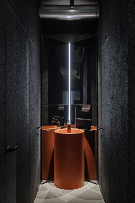 Gallery of Chernyi Coffee Bar / Ponomarenko Bureau - 19 Design Restroom, Wc Design, Restroom Design, Decoration Restaurant, Design Café, Bathroom Aesthetic, 카페 인테리어 디자인, Home Decor Bathroom, Toilet Design