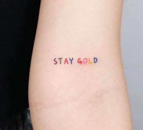 Brighten Up Your Life With These Gorgeous Color Tattoos | Fashionisers© - Part 7 Tattoos About Life, Kpop Tattoos, Tato Minimal, Bts Tattoos, Quote Tattoos, Kunst Tattoos, Gold Tattoo, 4 Tattoo, Geniale Tattoos