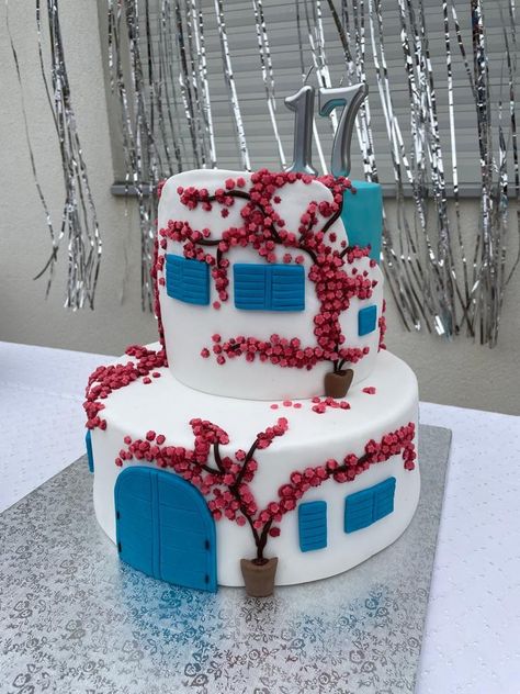 Mama Mia Birthday Cake, Mama Mia Cake, Sixteenth Birthday Cake, Greece Birthday, Mamma Mia Cake, Mamma Mia Birthday Party, 17th Birthday Party Ideas, Queen Birthday Party, 17. Geburtstag