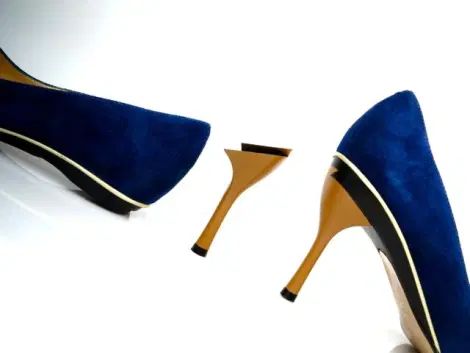 Convertible heels let you handle all fashion situations with just one pair of shoes | Grist Convertible Shoes, Random Items, Crazy Shoes, Shoe Obsession, Beautiful Shoes, Cute Shoes, Christian Louboutin Pumps, Nice Shoes, Women's Style