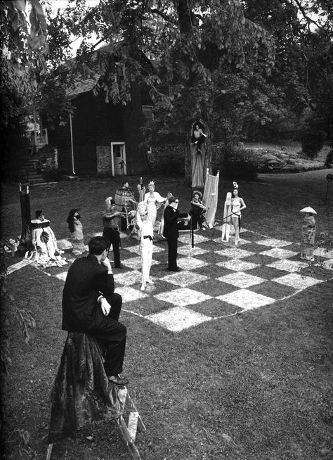 What was the Deal with Marcel Duchamp and Chess? Philippe Halsman, Istoria Artei, Lady Macbeth, Marcel Duchamp, Man Ray, Magnum Photos, Chess Game, Visionary Art, Famous Artists