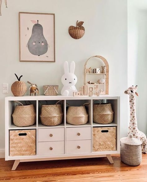 Need an idea to add some storage in your nursery without seeming boxy and plain. Try a wicker or sea grass basket to add some texture in a neutral way at the same time as storing all the little things Perfect neutral color and could be used in a gender neutral nursery Affiliate link below #AD #nurseryideas #genderneutralbaby #babyroom #nurserydecor Nursery Room Design, Baby Room Inspiration, Nursery Room Inspiration, Kids Interior Room, Baby Room Design, Nursery Baby Room, Toddler Bedrooms, Baby Bedroom