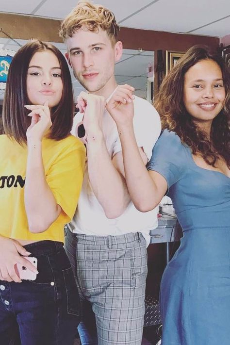 Selena Gomez and the 13 Reasons Why Cast Get Matching Semicolon Tattoos 13 Reasons Why Tattoo, 13 Reasons Why Cast, 13 Reasons Why Poster, Selena Gomez New, Lady Gaga Tattoo, Selena Gomez Tattoo, Colon Tattoo, 13 Reasons Why Reasons, Same Old Love