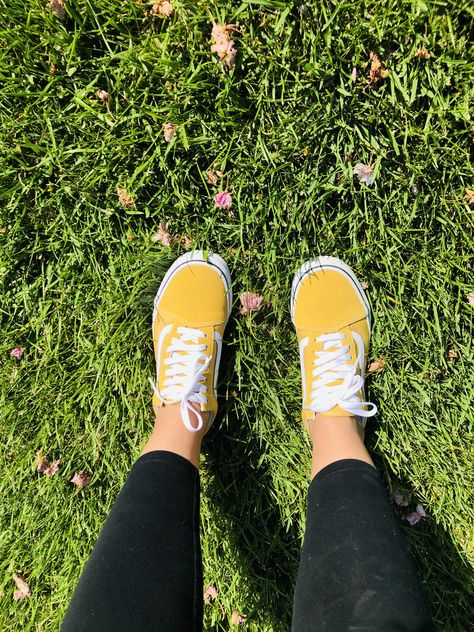 #vans #mustard #spring #happy #hippie #yellow #imafan #april Hippie Vans, Hippie Van, Happy Hippie, Chuck Taylor Sneakers, Chucks Converse, Chuck Taylors, Converse Sneaker, Mustard, Converse