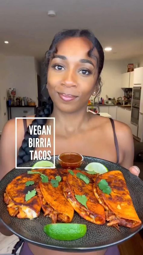 Vegan Birria Tacos, King Oyster Mushrooms, Mushroom Recipes Healthy, Healthy Snack Alternatives, King Oyster, Birria Tacos, Oyster Mushrooms, Vegan Meal Plans, Vegan Meal