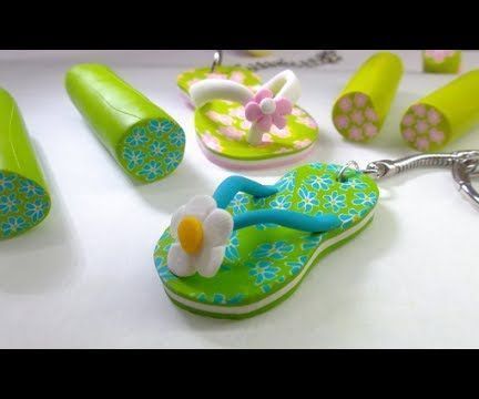 Polymer clay Flip Flop Miniature Food Tutorials, Diy Fimo, Clay Videos, Diy Rose, Fimo Polymer Clay, Polymer Clay Canes, Polymer Clay Miniatures, Simple Flower, Clay Miniatures