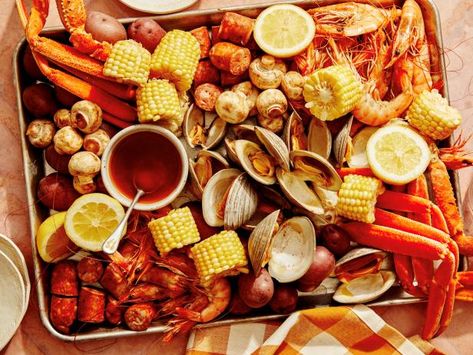 Cajun Seafood Boil Recipe, Ginger Fish, Cajun Boil, Cajun Seafood Boil, Shrimp And Corn, Summer Seafood Recipes, Grilled Seafood Recipes, Cajun Seafood, Shrimp Scallops