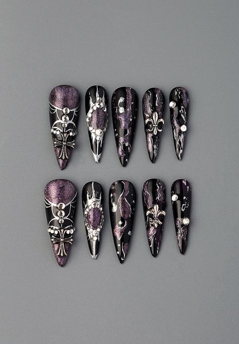 🍁Product Description: Introducing our exquisite Handmade 3D Metallic Silver Press on Nails, perfect for those seeking a unique and edgy look. These custom-designed long stiletto fake nails are a great addition to enhance your gothic, goth, or emo style, making them ideal for birthday parties and memorable photographs 🍁What is included: 24*Sticker Tab Alcohol Pad Cuticle pusher Nail File Nail Glue 🍁Size: XS: 15mm, 12mm, 13mm, 11mm, 9mm   S: 16mm, 13mm, 14mm, 12mm, 9mm  M: 17mm, 13mm, 14mm, 12m