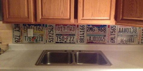 License Plate Backsplash - too late!! License Plate Backsplash, Plate Ideas, Tiny House Interior Design, Vintage Campers, Tiny House Interior, Be Cool, Vintage Camper, License Plates, Diy Projects To Try