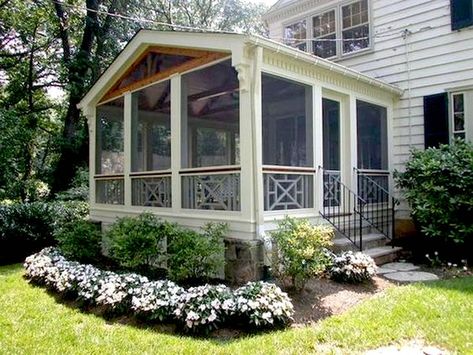 Screened In Porch Landscaping, Ground Level Screened In Porch, Small Screened Porch, Porch Landscape, Screened In Porch Ideas, Screen Porch Ideas, Screened Porch Ideas, Porch Kits, Screen Porches