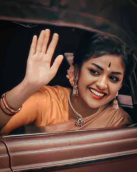 Mahanati Movie Pics, Lyrics Images, Indian Queen, Ponniyin Selvan, Keerthi Suresh, Keerthy Suresh, Bride Photography Poses, Vedic Mantras, Divine Beauty