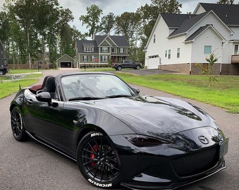 Mazda Miata Mx5 2023, Black Mazda Miata, Mazda Sports Cars, Mazda Miata Black, Mazda X5, Mazda Mx5 Nd, Mx5 Nd, Mazda Roadster, Mazda Miata Mx5