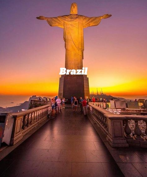 Christ The Redeemer, Brazil Travel, Blue Hawaii, Voyage Europe, South America Travel, America Travel, Travel Agency, Places Around The World, Travel Aesthetic