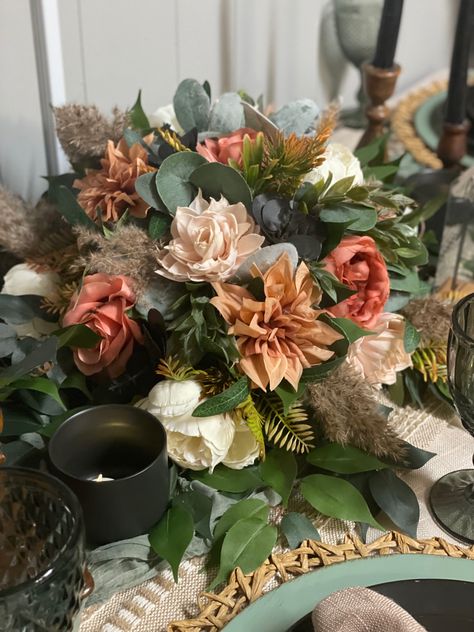 Fall Wedding Pink And Green, Dark Green Orange Pink Wedding, Sage Pink Orange Wedding, Peach And Forest Green Wedding, Moss And Pink Wedding, Pink Peach Green Wedding, Pink Green Gold Bouquet, Green Fall Weddings, Forest Green Wedding