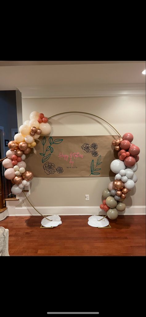 Custom mothers day banner and balloon arch Mother’s Day Balloon Arch, Painted Banners, Painted Banner, Mother's Day Banner, Balloon Painting, Balloon Arches, Balloon Arch, School Days, Mother’s Day