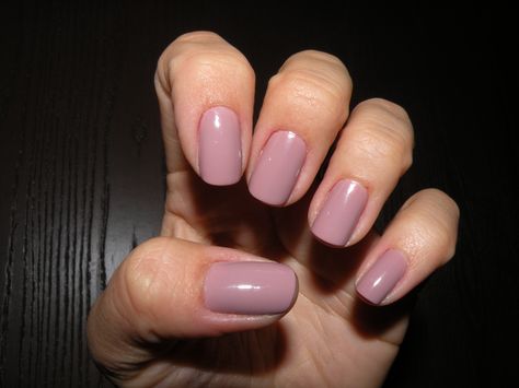 Essie Ladylike, Interview Nails, Emerald Nails, Fun Nail Colors, Popular Nail Designs, Easter Nails, Neutral Nails, Nail Designs Spring, Best Acrylic Nails