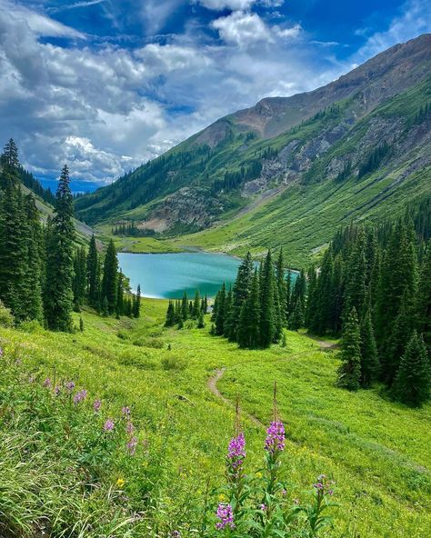 Emerald lake In Crested... - The Dream Destination Travel | Facebook Emerald Lake Colorado, Crested Butte Colorado, Emerald Lake, Crested Butte, Colorado Usa, Handcrafted Bracelets, Gemstone Beaded Bracelets, Beautiful Lakes, Bracelet Collection