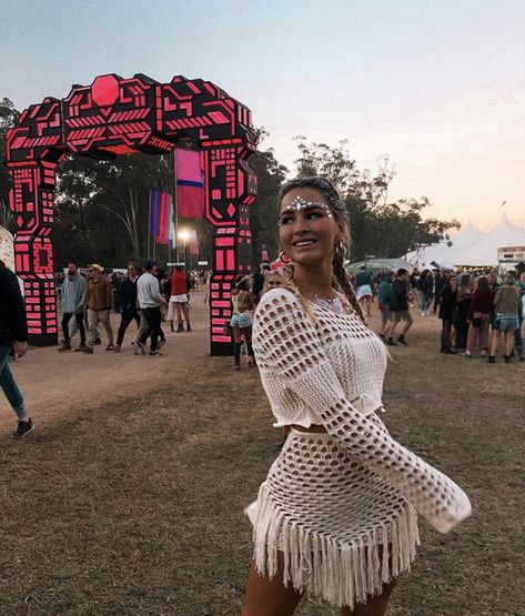 Coachella Outfit 2023 Plus Size, Coachella Crochet Outfit, Crochet Coachella Outfit, Zamna Tulum Festival Outfit, Coachella Outfit Plus Size, Crochet Coachella, Coachella Chic, Mode Coachella, Tomorrowland Outfit