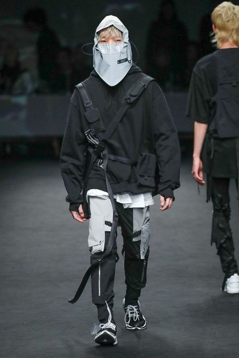 Cyberpunk Mode, Mode Cyberpunk, Urban Jeans, Urban Fashion Photography, Urban Wear Women, Urban Apparel, Moda Cyberpunk, Sneaker Outfits, Seoul Fashion Week