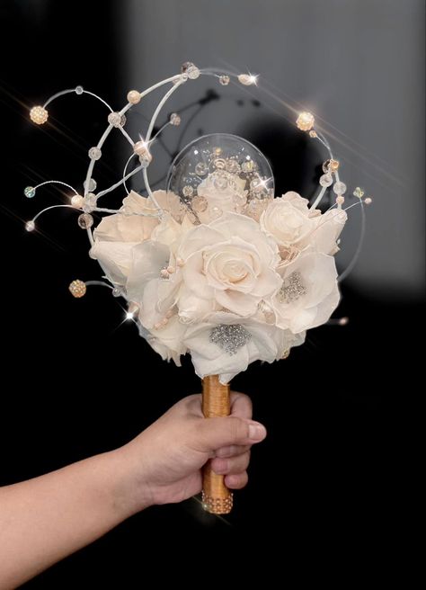 Magical Wedding Bouquet, Celestial Flower Bouquet, Wedding Celestial Theme, Moon Bouquet, Star Bouquet, Commitment Ceremony Ideas, Fantasy Wedding Theme, Dandelion Light, Unique Wedding Bouquet