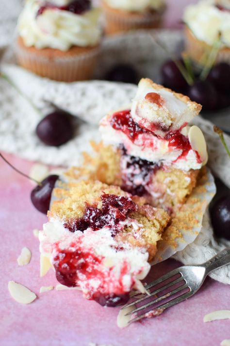 Cherry Bakewell Cupcakes Bakewell Cupcakes, Cherry Bakewell Cupcakes, Soft Desserts, Cherry Bakewell Cake, Cherry Bakewell Tart, Christmas Bakes, English Desserts, Cherry Bakewell, Bakewell Tart