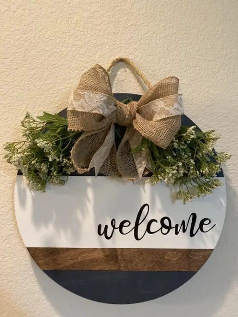 Front Door Wreaths For All Year Round - DianneDecor.com Wreaths For Front Door Summer, Summer Wreaths For Front Door, Welcome Sign Front Door, Summer Wreath For Front Door, Sign For Front Door, Welcome Signs Front Door, Front Door Hanger, Door Signs Diy, Wood Wreath