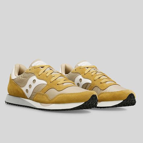 DXN Trainer, Sand | Off White Vintage Yellow Sneakers For Streetwear, Retro Sports Sneakers With Logo, Vintage Yellow Sneakers For Sports, Vintage Yellow Sports Sneakers, New York Marathon, Saucony Sneakers, Fashion Details, Off White, My Style