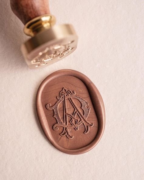 monogram wax seal Monogram Wax Seal, Stamp Invitation, Wax Seal Wedding, Custom Wax Seal, Wax Seal Stamp Custom, Green Box, Wax Stamp, Wax Seal Stamp, Seal Stamp