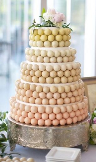 How To Make Round Cake Pop Tower Using Styrofoam Cake Dummies - CakeCentral.com Cake Pop Wedding Display, Cake Pop Wedding, Unconventional Wedding Cake, Styrofoam Cake, Cake Pops Wedding, White On White Wedding, Pop Wedding, Fondant Tips, Cake Tower