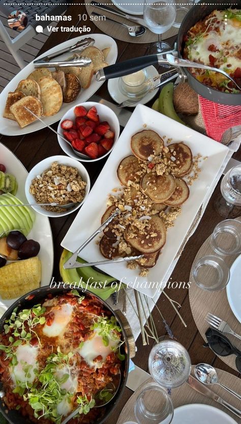 Bahamas Food, Emma Leger, Food Breakfast, Aesthetic Moodboard, Luxury Lifestyle Dreams, Luxury Aesthetic, Food Obsession, Bon Appetit, Bahamas