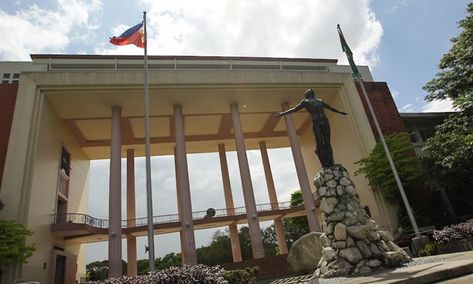 UP Oblation: The Origin of University of the Philippines' "Oblation" Statue University Of The Philippines, The Philippines, Photo Shoot, Philippines, Vision Board, University, Statue, Google Search, The Originals