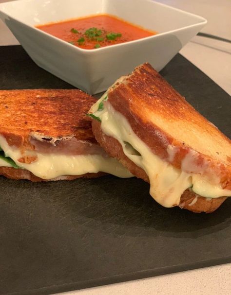 Grilled Cheese And Tomato Soup, Grilled Cheese With Tomato, Cheese And Tomato, Fall Night, Fall Comfort Food, Tomato And Cheese, Cheese Sandwich, Grilled Cheese Sandwich, Tomato Soup