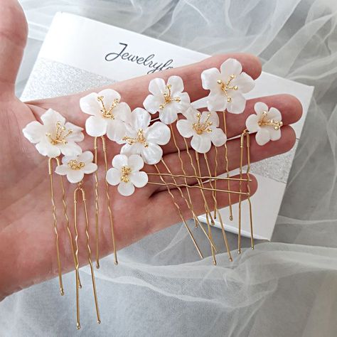 Wedding hair accessories – Small flower hair pins set (silver, gold or rose gold ) for the bride hairstyle. Floral bridal hair pins for wedding. Hair Pins For Wedding, Floral Bridal Hair, Bride Hairstyle, Flower Hair Pins, Floral Hair Pins, Wedding Hair Piece, Flower Hair Pin, Bridal Hair Pins, Wedding Hair Pieces