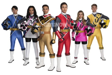 power+rangers+ninja+steel+pink+ranger | Power Rangers Ninja Steel Introduces Gold Ranger - Power Rangers Now Gold Power Ranger, Gold Ranger, Power Ranger Birthday Party, Power Ranger Party, Power Rangers Ninja Storm, Power Rangers Ninja Steel, Power Rangers Megazord, Power Ranger Birthday, Power Rangers Megaforce