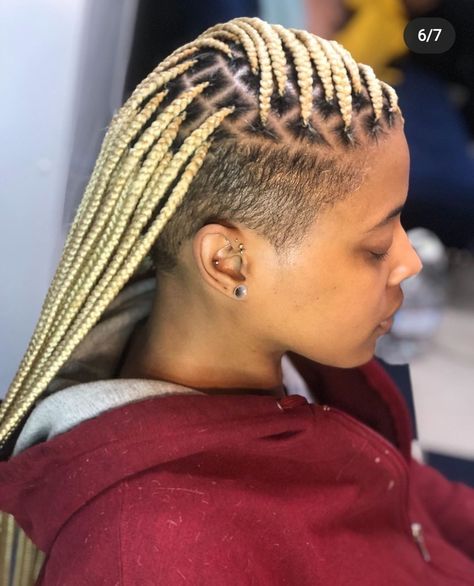 Braided Pixie Hairstyles, Mohawk Styles For Black Women, Taper Braids, Box Braids Shaved Sides, Shaved Long Hair, Natural Hair Mohawk, Corn Rolls, Braided Mohawk Hairstyles, Winter Hairstyle