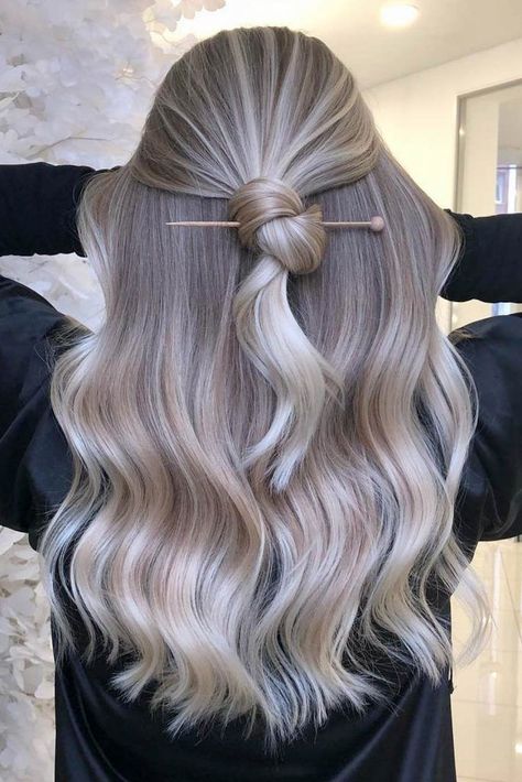 Best Platinum Blonde Hair Colors In 2022 ★ Platinum Silver Hair Color, Platinum Blonde Hair Color Ideas, Knot Hairstyles, Blonde Hair Colors, Platinum Blonde Hair Color, Icy Blonde Hair, Ash Hair Color, Color Highlights, Blonde Hair Color Ideas