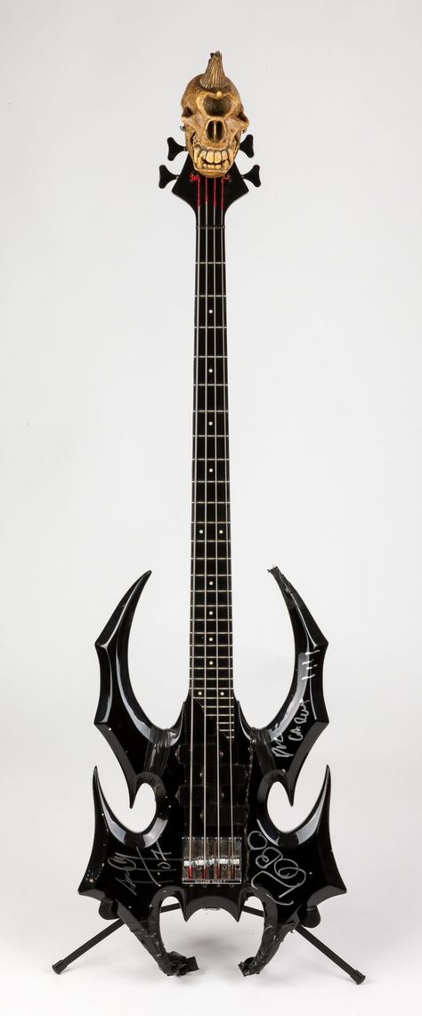 The Devastator Bass | Custom Made by Jerry Only (of the Misfits) himself Bass Guitar Custom, Punk Bass Guitar, Cool Bass Guitars, Aesthetic Bass Guitar, Punk Guitar, Jerry Only, Custom Bass Guitar, Heavy Metal Guitar, Custom Bass