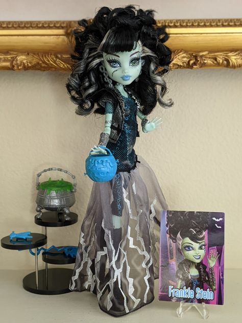 Og Monster High Dolls, Mh Dolls, Doll Therapy, Moster High, Living Dead Dolls, Custom Monster High Dolls, Monster High Custom, Dream Doll, Monster High Doll