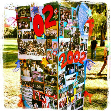 6'4" 4 sided DIY photo display at ten year high school reunion. Both of my local Costcos let me take the giant pieces of cardboard found between the huge stacks of food for free. I used that to build this. Ten Year Reunion Ideas, Memorabilia Display Ideas, High School Reunion Planning, Food Table Decor, Highschool Reunion, School Reunion Decorations, 40th Reunion, 10 Year Reunion, High School Class Reunion